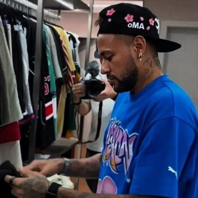 Neymar mostra o que levou na mala da Copa e brinca sobre folga