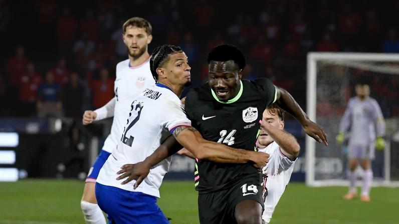 EUA e Austrália se refletem, sem hostilidade na Copa