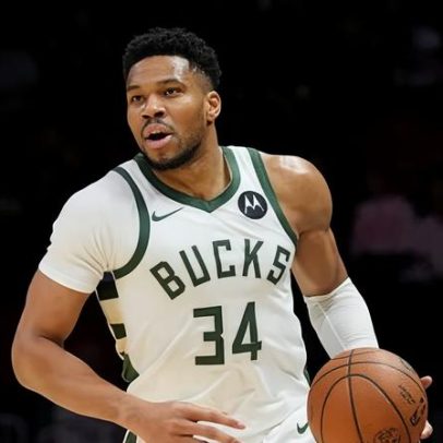 Giannis Antetokounmpo pode ser trocado para o Miami Heat, segundo relatos