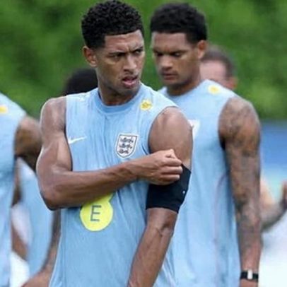 Bellingham recebe camisa 10 e impulsiona a Inglaterra na Copa