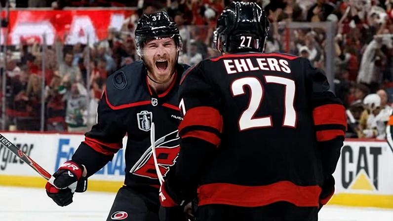 Carolina fica a uma vitória do Stanley Cup após a primeira linha dominar Vegas