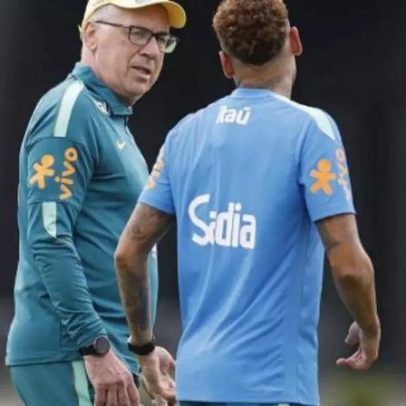 Ancelotti faz testes, mas não define substituto de Raphinha