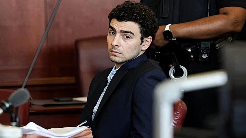 Luigi Mangione appears at an evidence suppression hearing at the Manhattan supreme court in New York City on 18 May 2026.