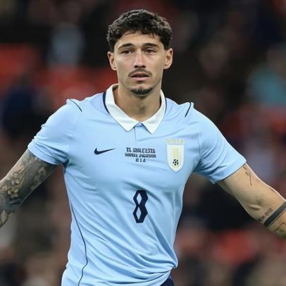 Nike orienta federações a vaporizar camisetas da Copa corrigir costura no ombro