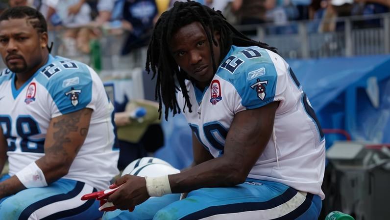 Ex-astro da NFL Chris Johnson é diagnosticado com ELA