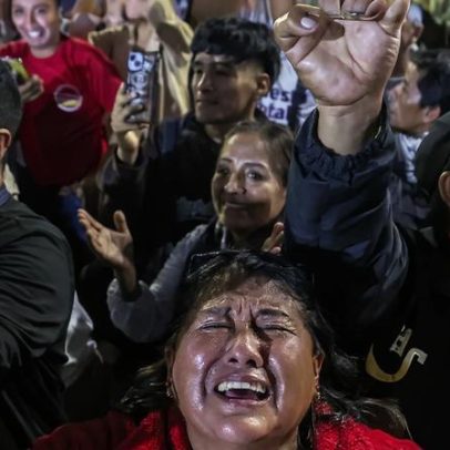 Policial de trânsito humanoide e Pride no Brasil - fotos do dia
