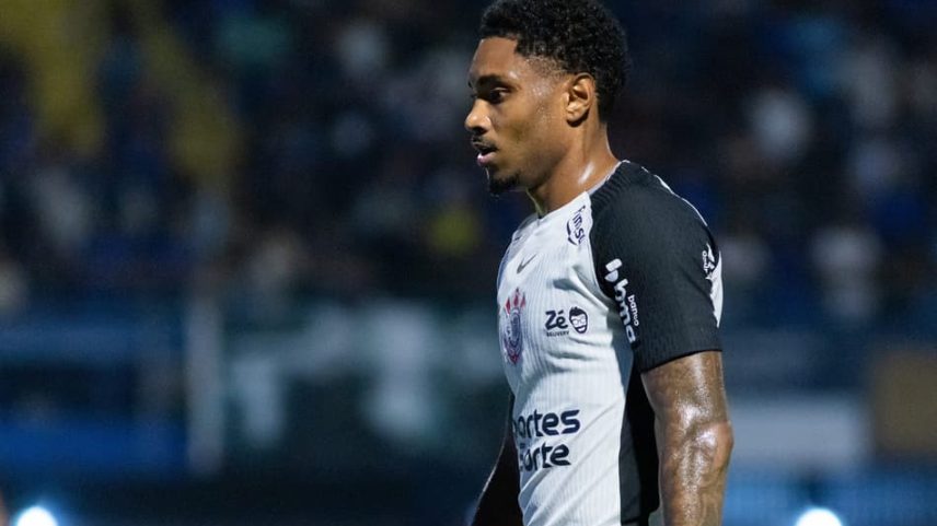 Vitinho está em baixa no Corinthians (Foto: Thiago Vasconcelos Dos Santos/AGIF/Folhapress)