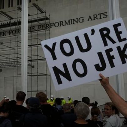 Trump terá seu nome removido do Kennedy Center