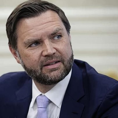 Ronald Reagan diz a JD Vance que minimizar o Watergate é tradição republicana