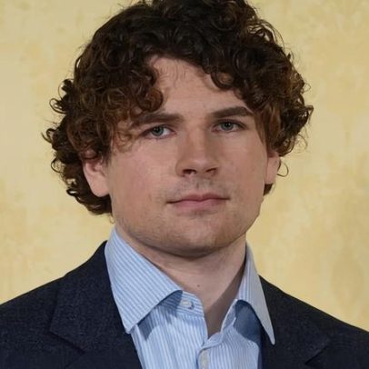 Kane Parsons, o cineasta mais jovem a estrear em No. 1 nos EUA com Backrooms