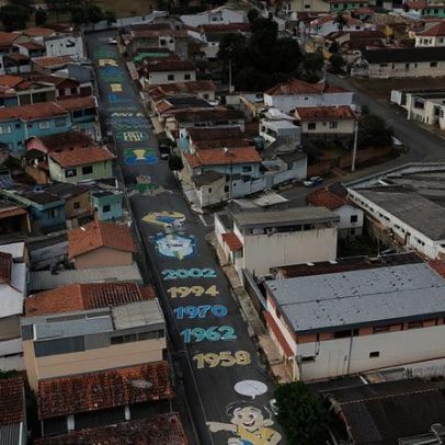 Vídeo de rua pintada para a Copa chega à CBF e viraliza em MG