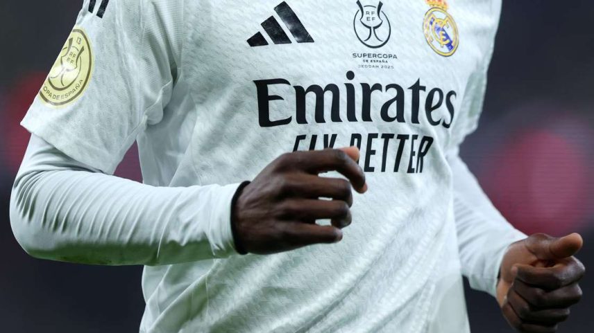 Modelo de camisa do Real Madrid