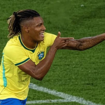 Textor critica postura de Danilo no Botafogo e aponta Palmeiras como destino