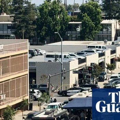 Bakersfield: polícia reage a ameaça de bomba enquanto homem fica no banco