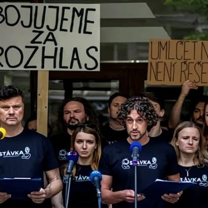 Milhares de funcionários das radiodifusoras tchecas grevem por financiamento