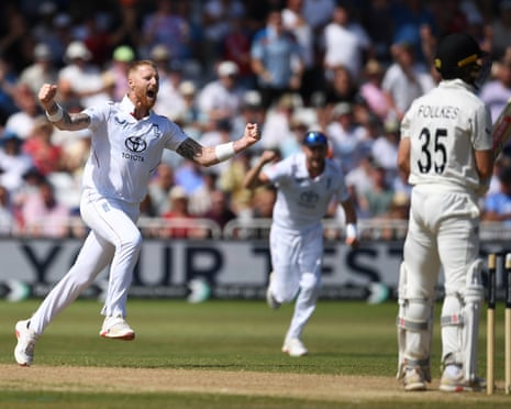 Ben Stokes encerra carreira de forma extraordinária, Nova Zelândia domina