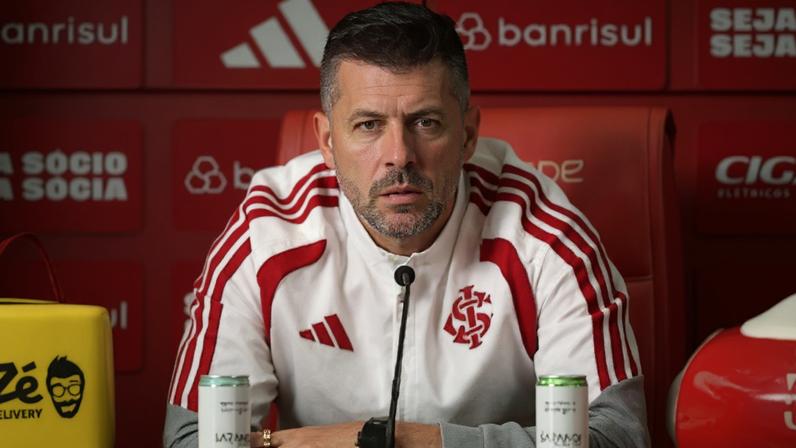 Internacional define futuro de titulares em prazo curto