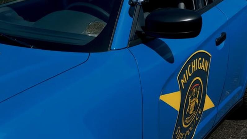 Bebê encontrado morto em banheiro portátil durante festival de Michigan