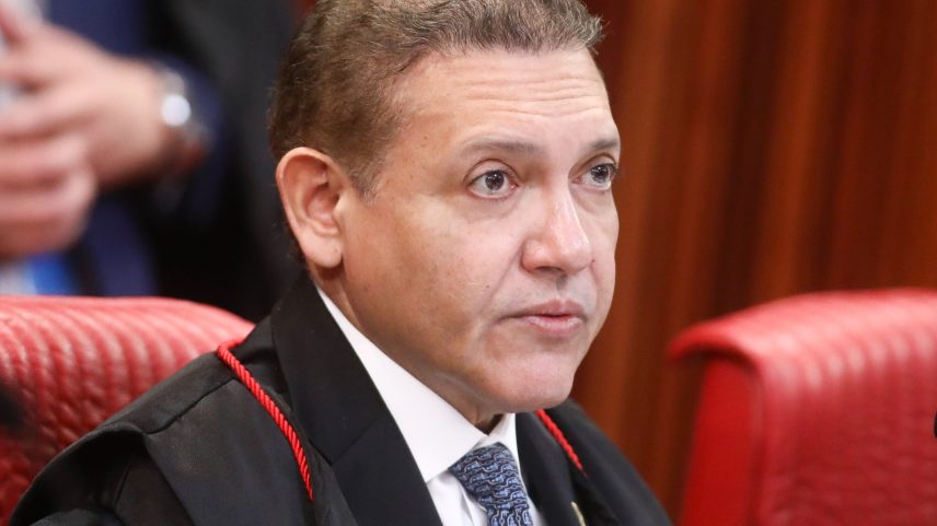 TSE vai julgar decisão de Nunes Marques nesta semana
