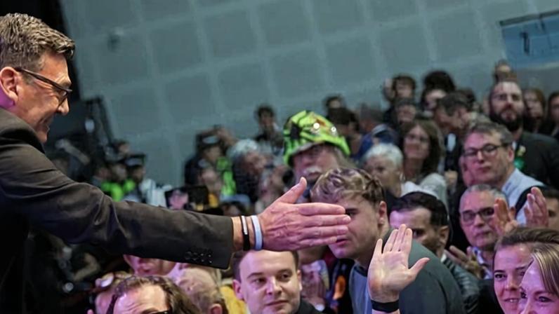 Vitória expressiva em Makerfield torna inevitável: Keir Starmer deve ceder