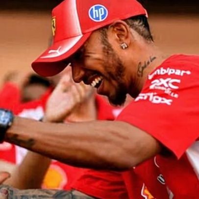 Hamilton encerra jejum da F1 contra a Ferrari, admite dúvida