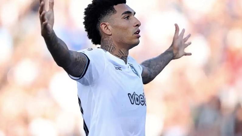 Em 19 de Junho de 2025, Botafogo vencia o PSG por 1 a 0 –