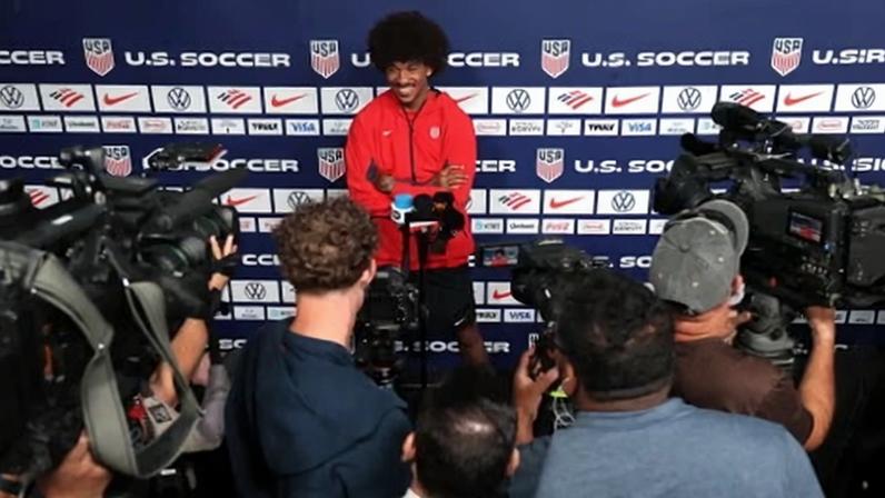 Chris Richards corre contra o tempo para ficar pronto para a abertura da Copa