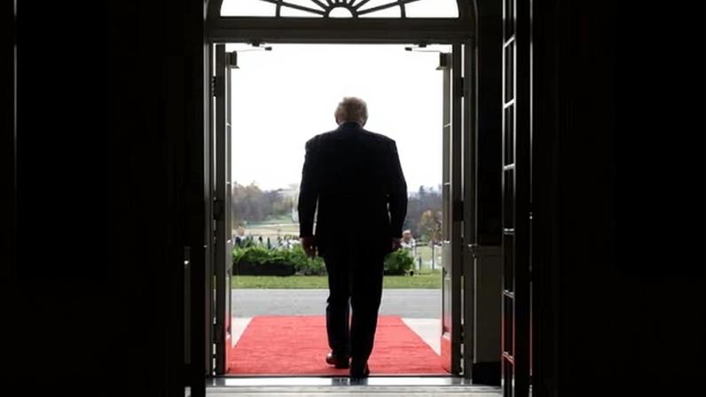 Trump usa aparelho do Estado contra inimigos pessoais, com E. Jean Carroll