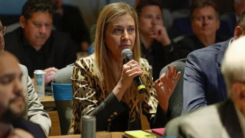 Leila, aliás, diz que pode ser dona de uma clube no futuro –
