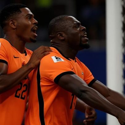 Brobbey faz dois gols pela Holanda; Undav, supersub, entra em campo