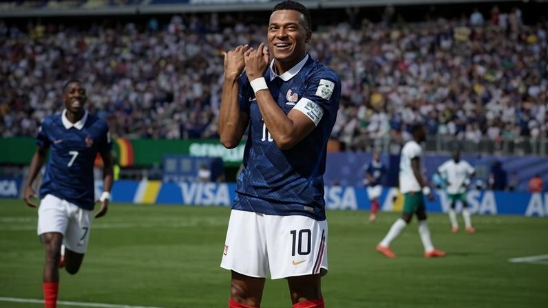 Mbappé salva França na estreia da Copa do Mundo após começo ruim