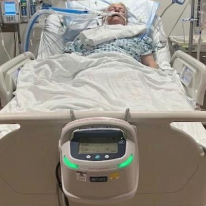 Homem com 30% de chance de vida se recupera de AVC após oração da família