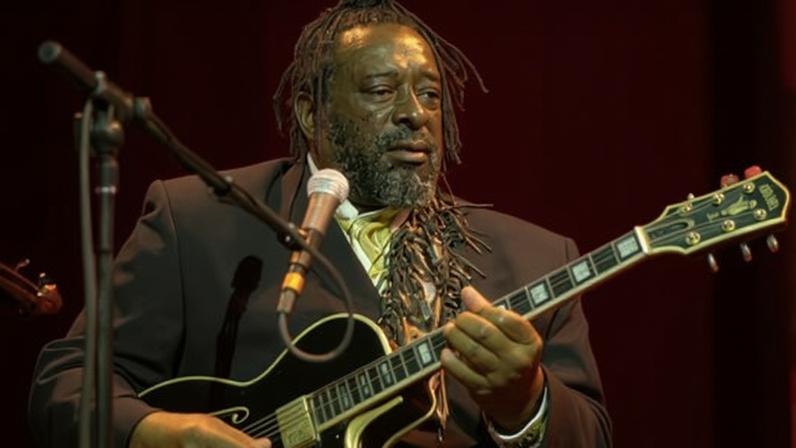 James Blood Ulmer, guitarrista e vocalista americano, morre aos 86 anos