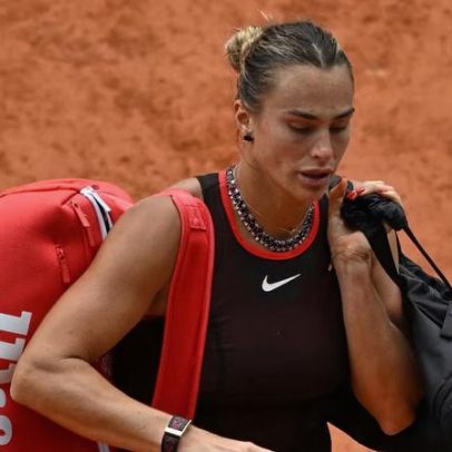 Sabalenka cai nas quartas para Schneider e continua sem título em Roland Garros
