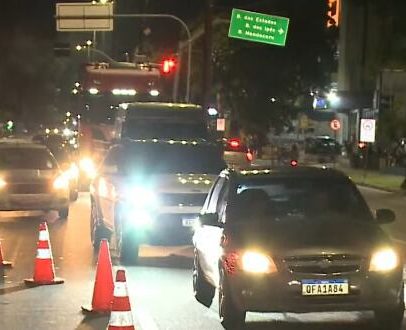 Idosa morre atropelada por moto em avenida de João Pessoa