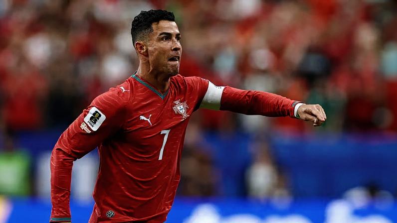 Cristiano Ronaldo comemora seu primeiro gol na Copa do Mundo