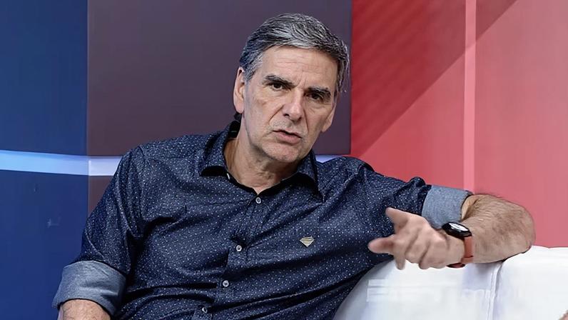 No Brasil hoje é muito difícil ter opinião. E eu tenho