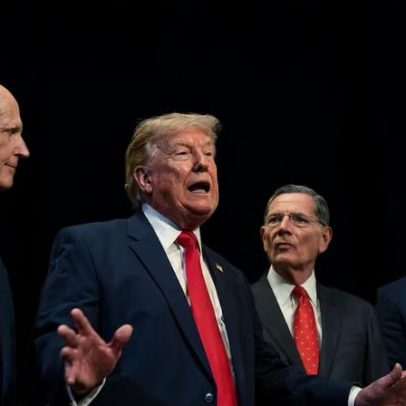 Trump recusa sancionar lei de habitação até Congresso aprovar medidas eleitorais