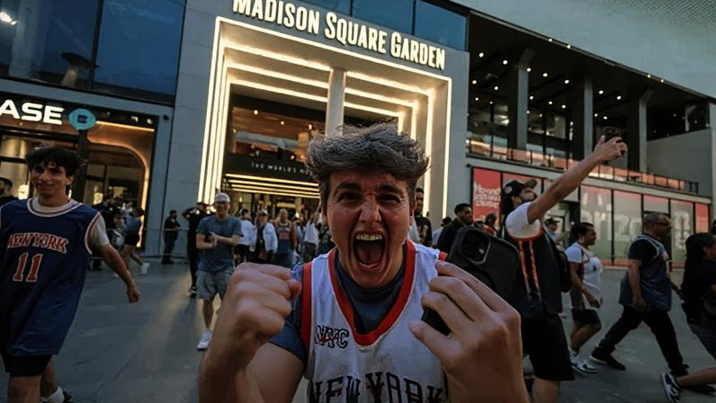 Trump acompanha Knicks nas finais da NBA em Nova York