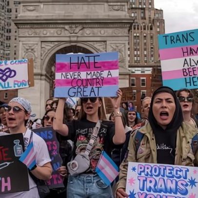 FTC processa principal grupo de saúde trans