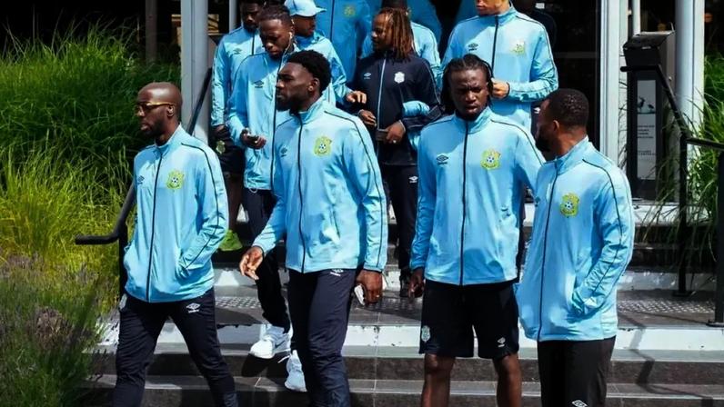 Já com uniformes de treino, seleção congolesa vive seus primeiros momenos nos Estados Unidos –