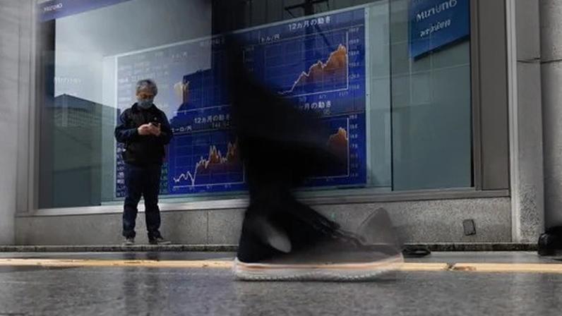 Bolsas da Ásia fecham em alta após acordo preliminar entre EUA e Irã; Tóquio sobe 5%