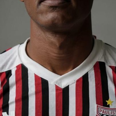 Jogador de 20 anos do Paulista de Jundiaí sofre parada cardíaca e é reanimado