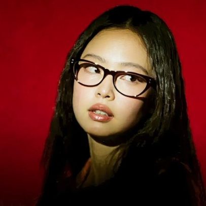 Jennie do BLACKPINK mostra habilidade no golfe