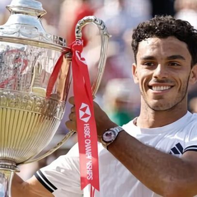 Cerundolo vence Queen's Club após virada sobre Tommy Paul