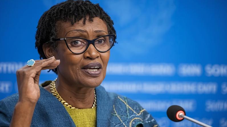 Financiamento reduzido e leis repressivas aumentam o risco de HIV, diz UNAIDS
