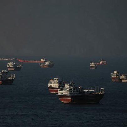Irã chama acordo com EUA de histórico; navio francês atravessa Hormuz
