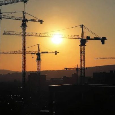 Hoff mapeia 250 mil obras no 1º tri e amplia uso de IA
