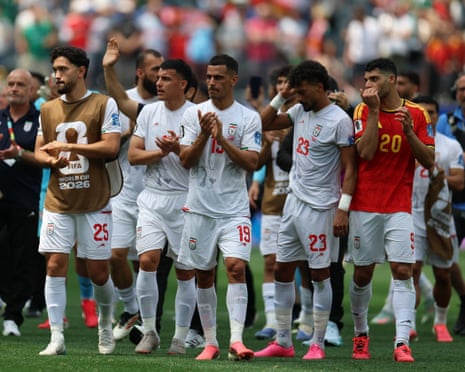 Irã e Coreia do Sul ficam de fora das oitavas em disputa pelo terceiro lugar