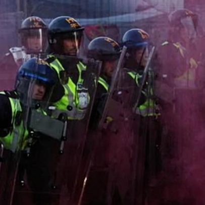 Dois presos por violência em protesto contra tratamento policial a Henry Nowak